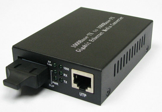 10/100Base-Tx إلى 100Base-Fx محول الوسائط مزدوج الألياف RJ45